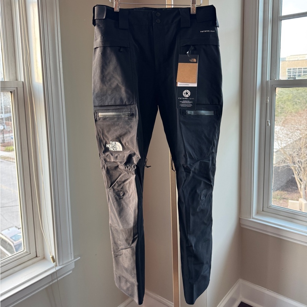 The North Face Men’s Black Futurelight Ski Pants, Size Small, NWT
